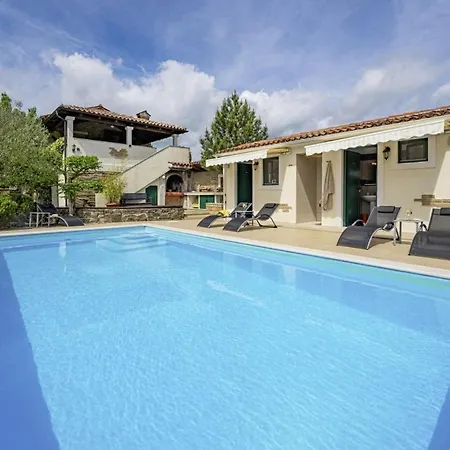 Villa Zatka In Zatka Cepic - Haus Fuer 6 Personen *