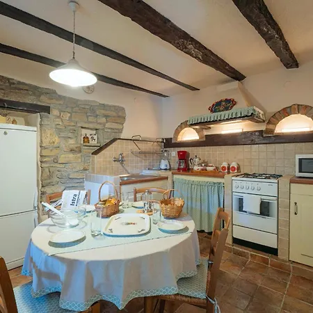 Villa Zatka In Zatka Cepic - Haus Fuer 6 Personen